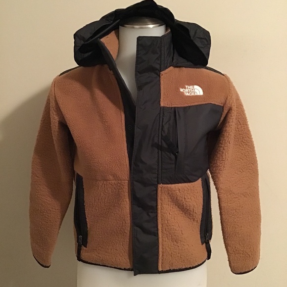 🔥The North Face, great condition, does have fur lint, see photos, size 7/8 - Picture 1 of 9